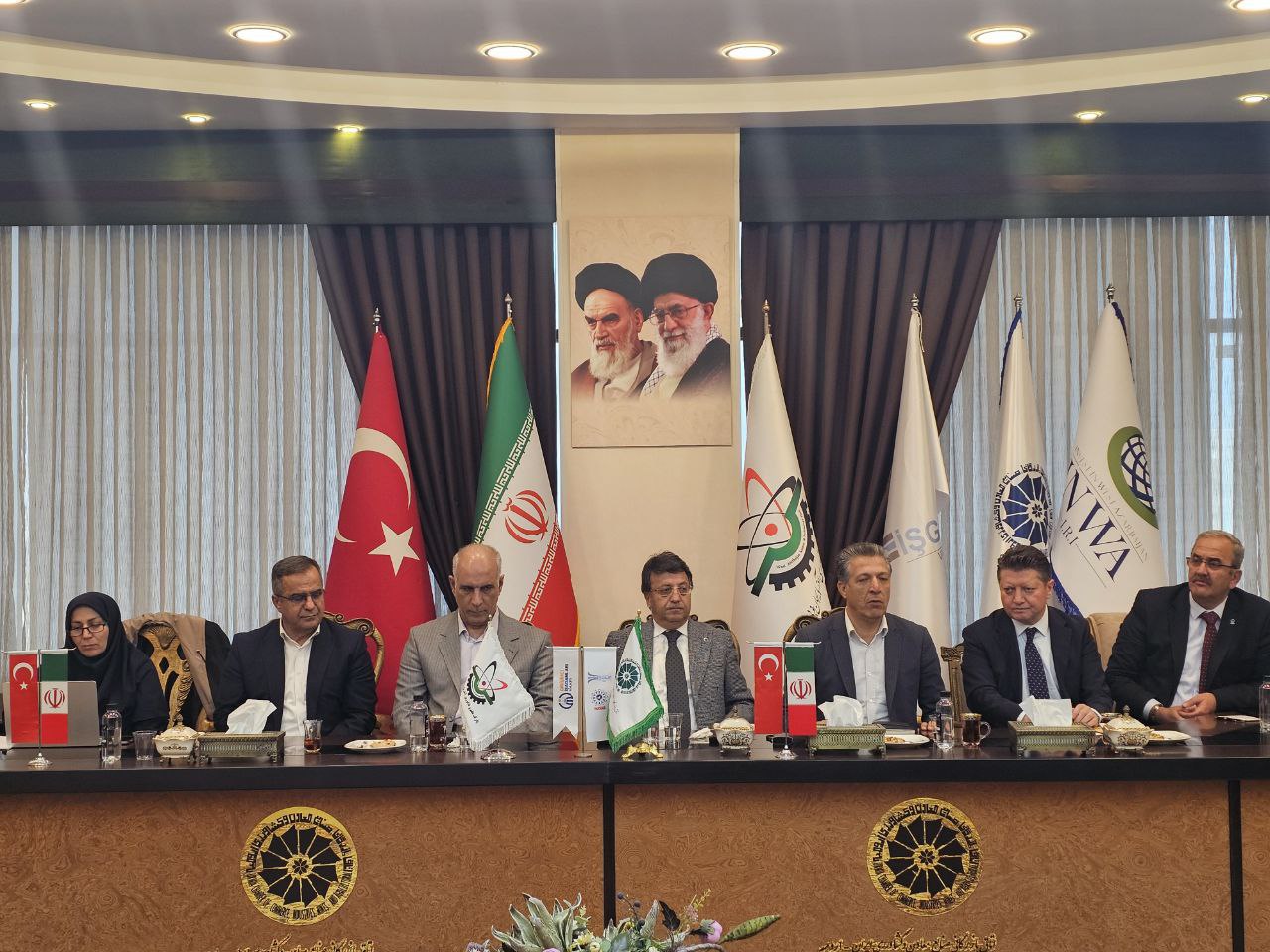 photo_2025-11-25_17-11-10