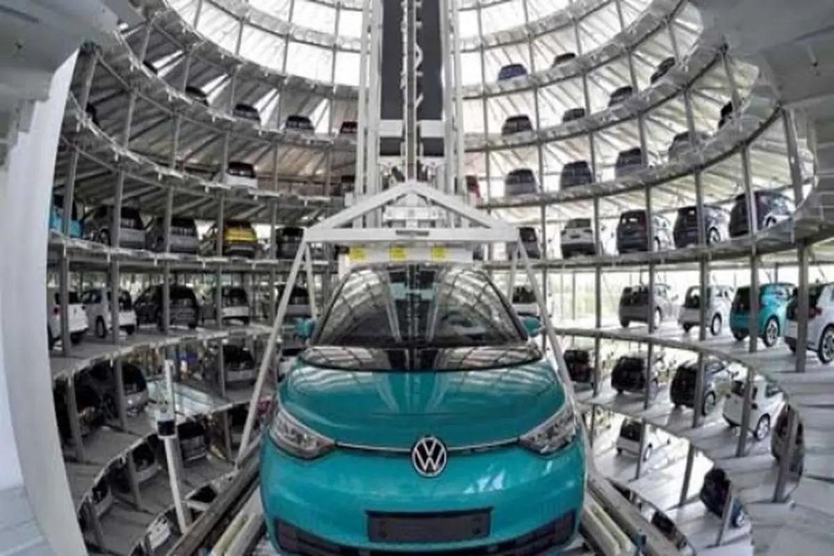 کارخانه فولکس واگن برای اولین بار در ۸۸ سال گذشته تعطیل شد