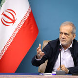 رئیس جمهور:  ۲۰۲ پروژه حمل و نقل و پروژه بازآفرینی شهرسازی  و هواشناسی را افتتاح کردیم