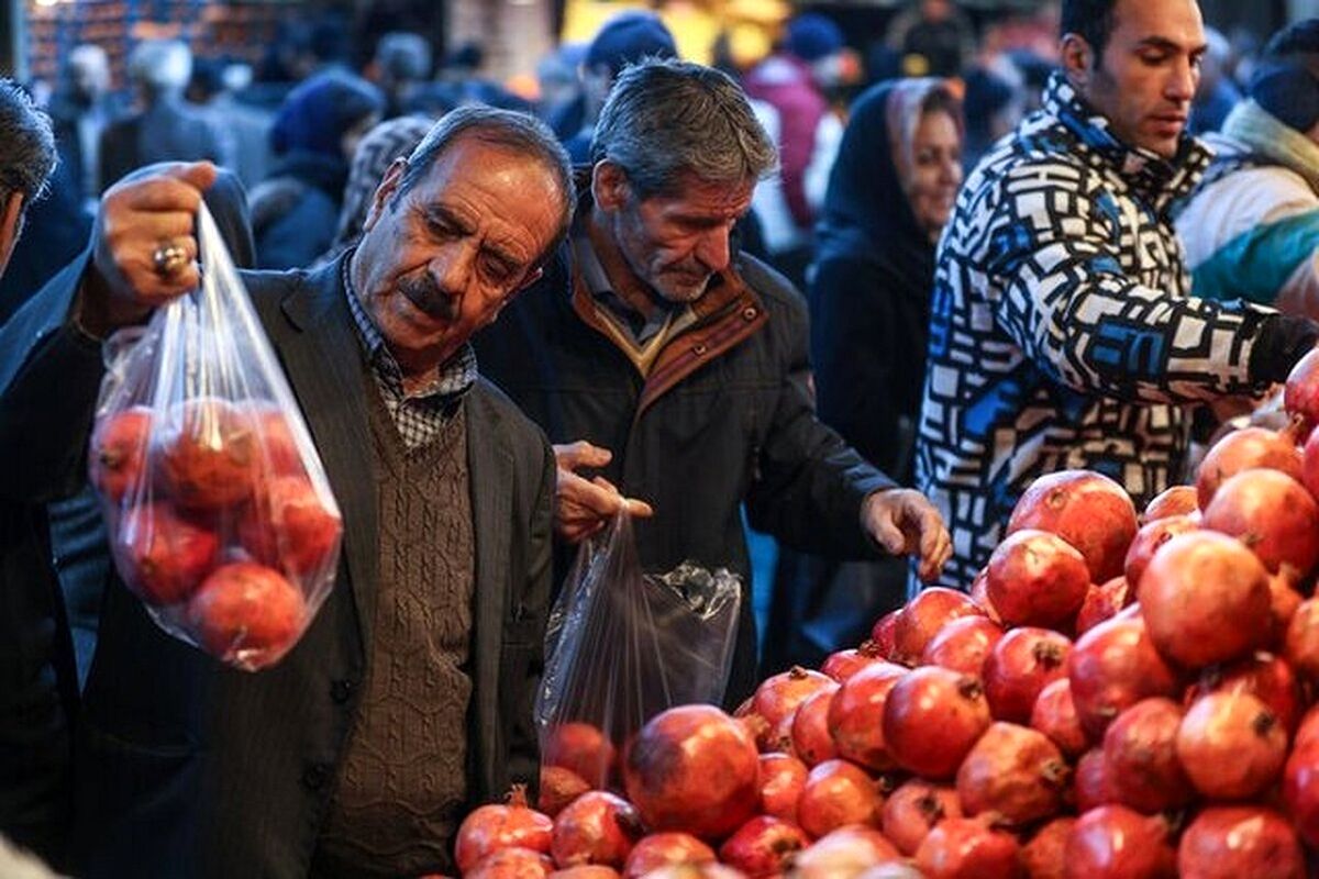 توزیع ۲۵ هزارتن میوه، صیفی و فرنگی جات در آستانه شب یلدا