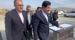  بررسی روند عملیات اجرایی پروژه تصفیه‌خانه فاضلاب اشنویه با حضور معاون رئیس جمهور