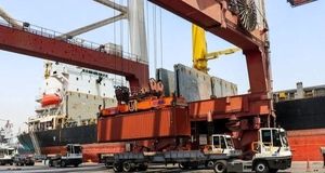 رویه‌های گمرکی در بندر شهیدرجایی در حال انجام است