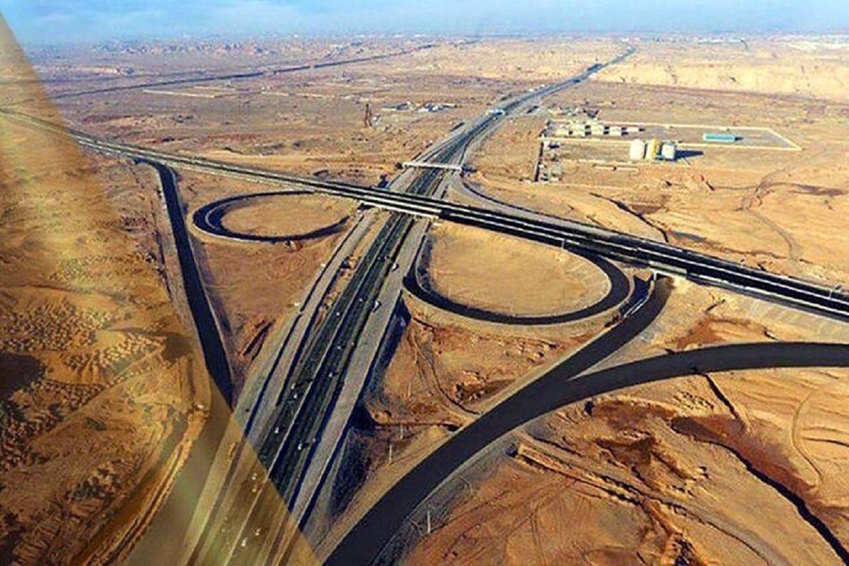 ادامه اجرای ۱۱ پروژه راهسازی و بهسازی برای توسعه معادن