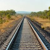 وعده افتتاح راه‌آهن میانه – اردبیل با ارزش روز ۵۰ همت تا پایان سال