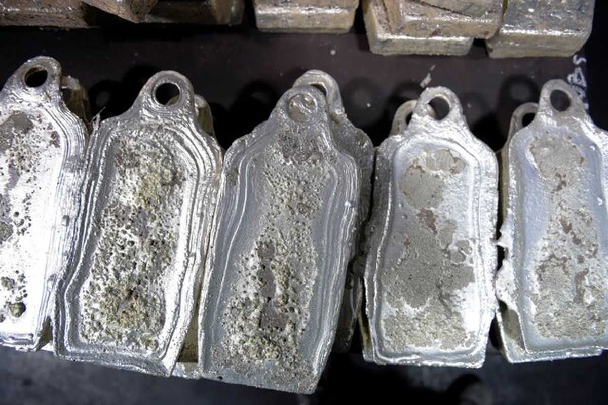 قیمت جهانی نقره به حد باورنکردنی ۵۰ دلار رسید