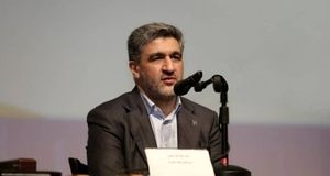 رئیس سازمان بورس و اوراق بهادار: به دنبال کاهش تامین مالی از سوی نظام بانکی هستیم