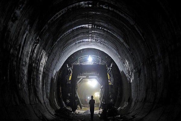 ۱۰۷۰ واگن و ۵۰ کیلومتر مترو در حال ساخت است