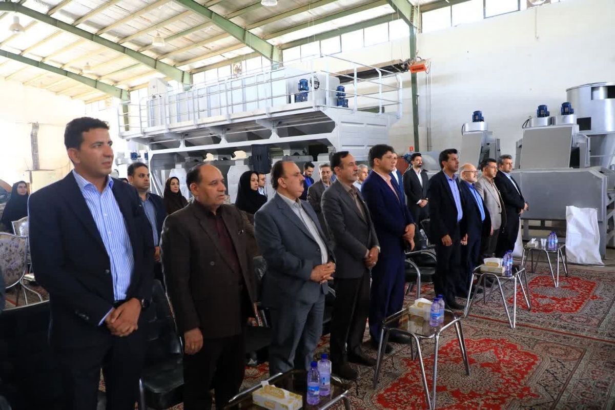 افتتاح نخستین کارخانه فرآوری پسته با کمک هوش مصنوعی