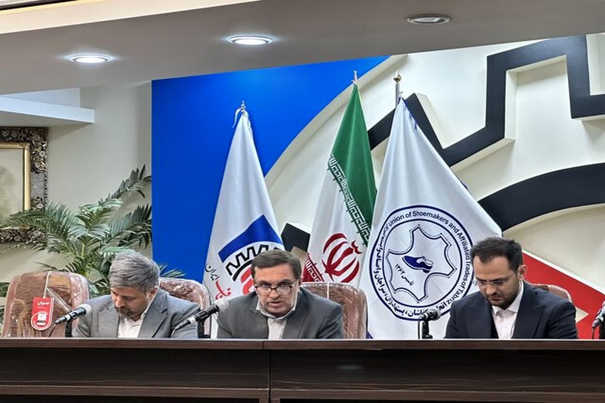 تولید سالیانه یک چهارم کفش کشور در تبریز