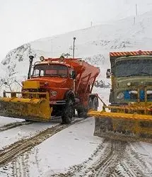 اجرای عملیات برفروبی ۶۸ هزار کیلومتر در جاده‌های برف‌گیر کشور