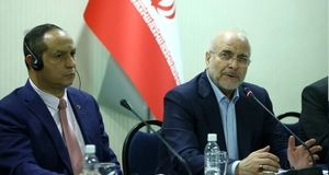 قالیباف: هر جا دولت‌ها مستقیماً وارد فعالیت‌های اقتصادی شوند، احتمال شکست وجود دارد