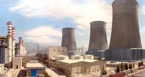 احداث نیروگاه ۵۶۰مگاواتی سیکل ترکیبی برق در قم