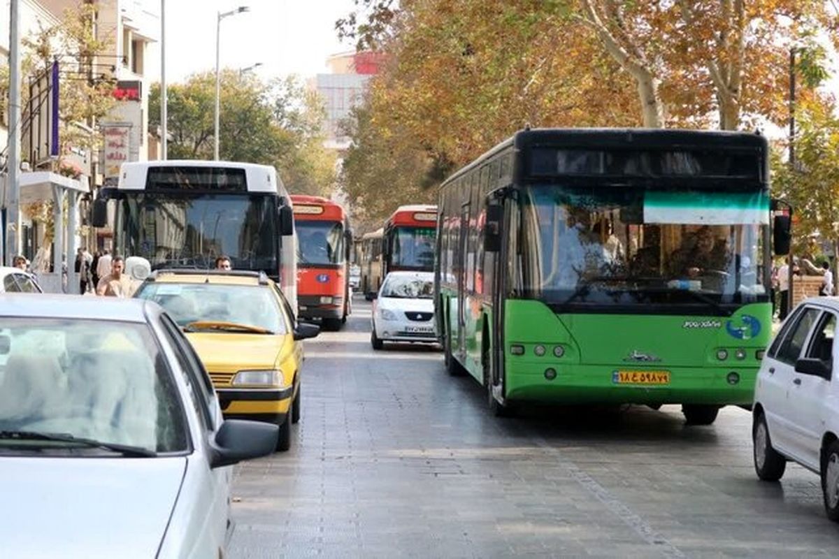 الکترونیکی شدن پرداخت کرایه اتوبوس در کرمانشاه تا یک ماه آینده