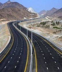 پیشرفت ۷۳ درصدی پروژه ساخت بزرگراه در محور زاهدان - بیرجند