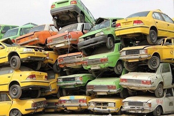 اسقاط ۱۰۵ هزار دستگاه خودروی فرسوده در نیمه نخست امسال