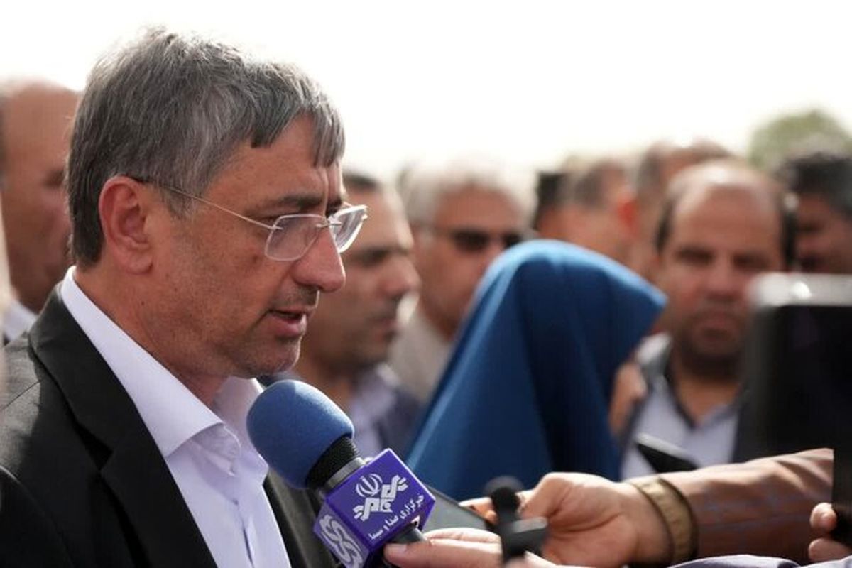 وعده افتتاح پروژه فروسیلیس در برجرد تا پایان سال