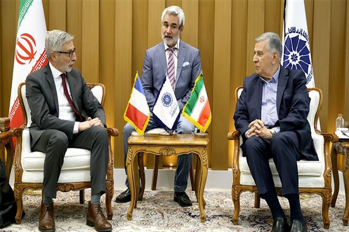 فرانسه آماده همکاری در زمینه آب با ایران است