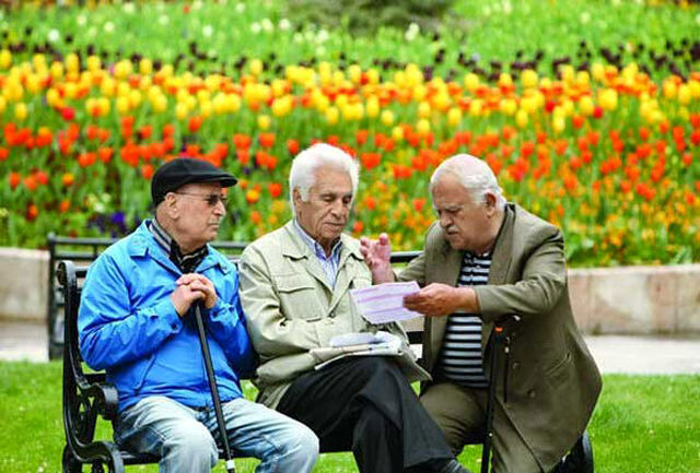 زمزمه افزایش ۲۰ درصدی حقوق کارمندان دولتی در سال آینده