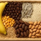 آغاز ثبت سفارش واردات هفت قلم کالا سهمیه فصل پاییز از پنجم مهرماه ۱۴۰۴ 