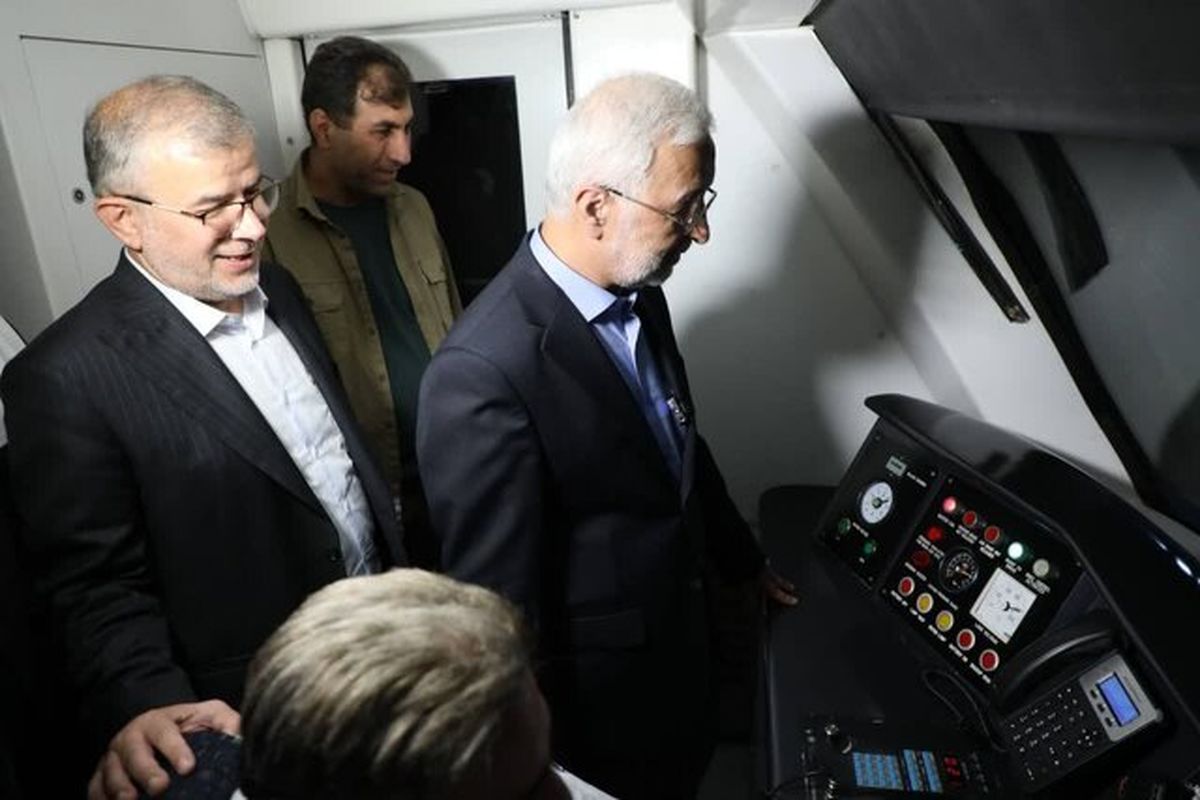 مترو کرج به تهران متصل شد