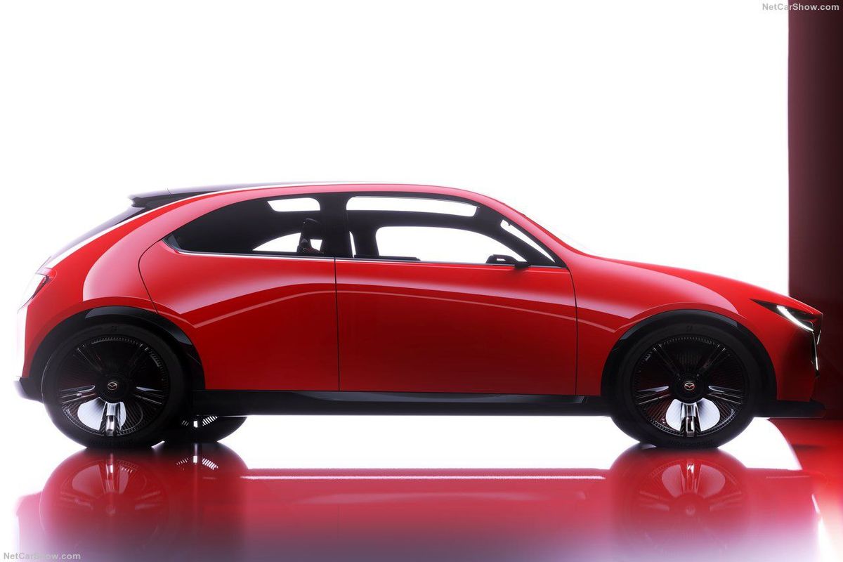 مزدا، کانسپت دو خودروی آینده را رونمایی کرد