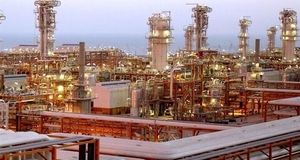۱۹ درصد از ارزش افزوده بخش صنعت متعلق به پتروشیمی است / هم اکنون ۷۵ مجتمع پتروشیمی در کشور فعال است