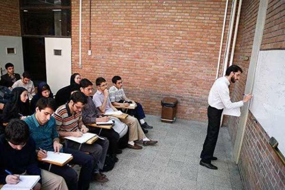 اعلام سقف سنی ۵۵ سال برای متقاضیان عضویت هیأت علمی دانشگاهها و مؤسسات آموزش عالی غیردولتی و غیرانتفاعی