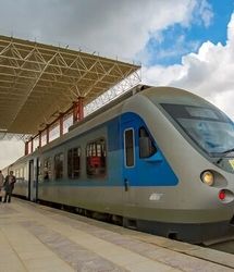 افزایش قطارهای ۴ ستاره و اصلاح ساعت حرکت قطار همدان - مشهد