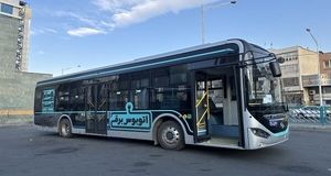 آیین بهره‌برداری از ۲۰۱ دستگاه اتوبوس برقی در تهران برگزار شد