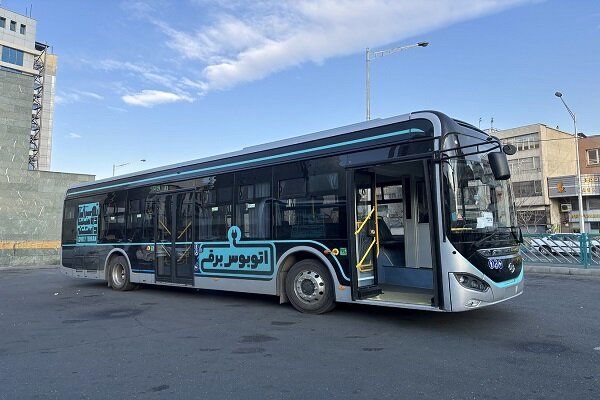 آیین بهره‌برداری از ۲۰۱ دستگاه اتوبوس برقی در تهران برگزار شد