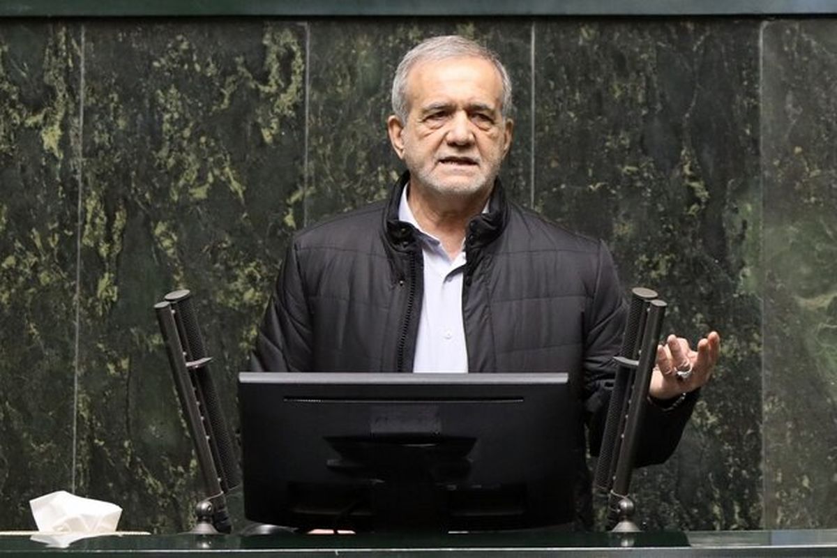 رئیس جمهور: وزیر پیشنهادی اقتصاد براساس شاخصها انتخاب شد / هرگز دروغ نگفتهام