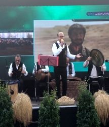 جشنواره برنج و بادام زمینی در رشت برگزار شد