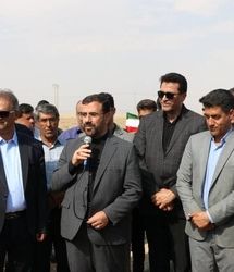 کلنگ زنی تولید هزار مگاوات برق خورشیدی در استان فارس 