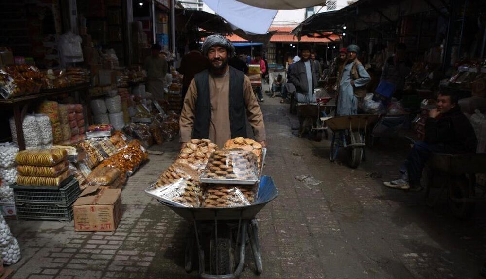 ممنوعیت به کارگیری‌ اتباع خارجی برای تمامی واحدهای صنفی تولیدکننده و توزیع کننده موادغذایی در کاشان