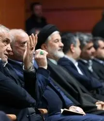 پزشکیان: خودروهای دولتی حق استفاده از سهمیه کارت سوخت ندارند / قدم اول توسعه، زیرساخت است