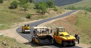 سال گذشته، راه روستایی ۲۰ روستای استان لرستان آسفالت شد