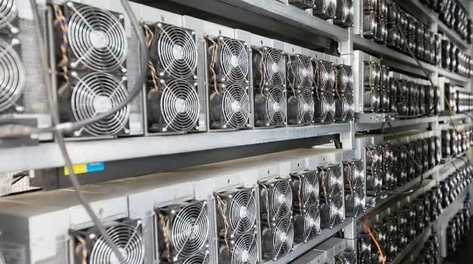 ۷۰۰ هزار ماینر در کشور فعالیت دارد