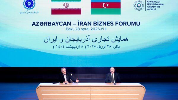 زمینه‌های متنوع همکاری‌های اقتصادی و تجاری میان ایران و آذربایجان وجود دارد