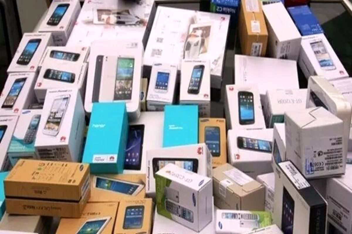 کاهش ۲۵ درصدی واردات تجاری تلفن همراه به کشور