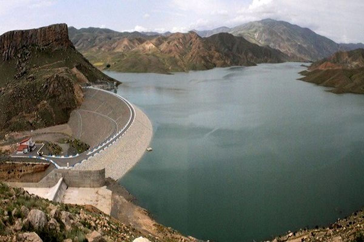 حجم آب سدهای بوکان و مهاباد نصف شد