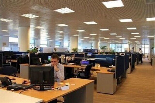 قطع برق بیش از ۱۰۰ نهاد دولتی در پایتخت