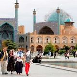 رشد ۱۰ درصدی ورود گردشگران خارجی به ایران در نیمه نخست سال ۲۰۲۵ 
