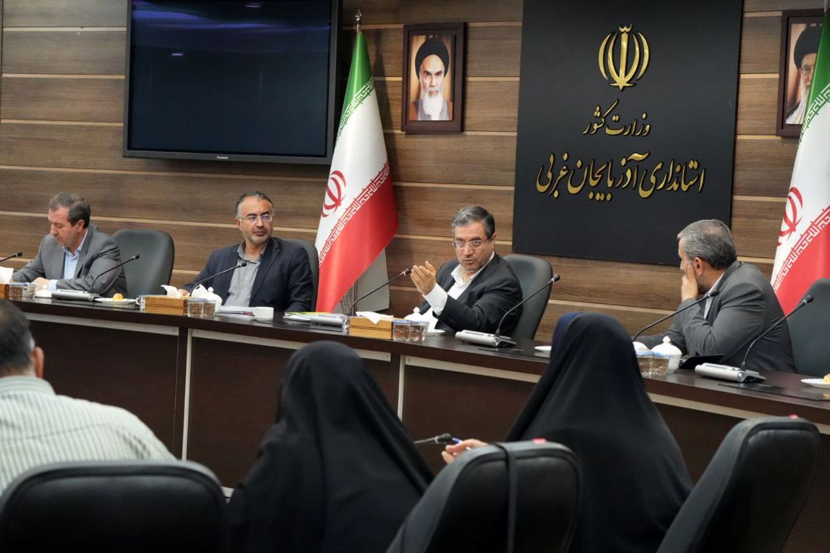 تهیه ۸۴۵ بسته سرمایهگذاری برای معرفی ظرفیتهای آذربایجانغربی
