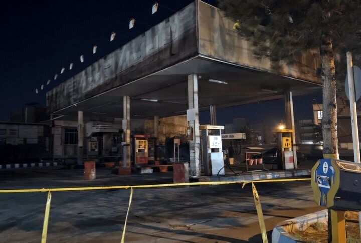 آتش سوزی و انفجار پمپ بنزین در عجب شیر، ۳ مصدوم برجای گذاشت