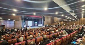 پایان همایش بین‌المللی معرفی فرصت‌های سرمایه گذاری استان آذربایجان‌غربی | تصاویر
