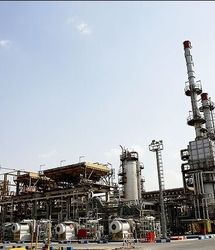 پالایشگاه تهران بدون مشکل فعال است