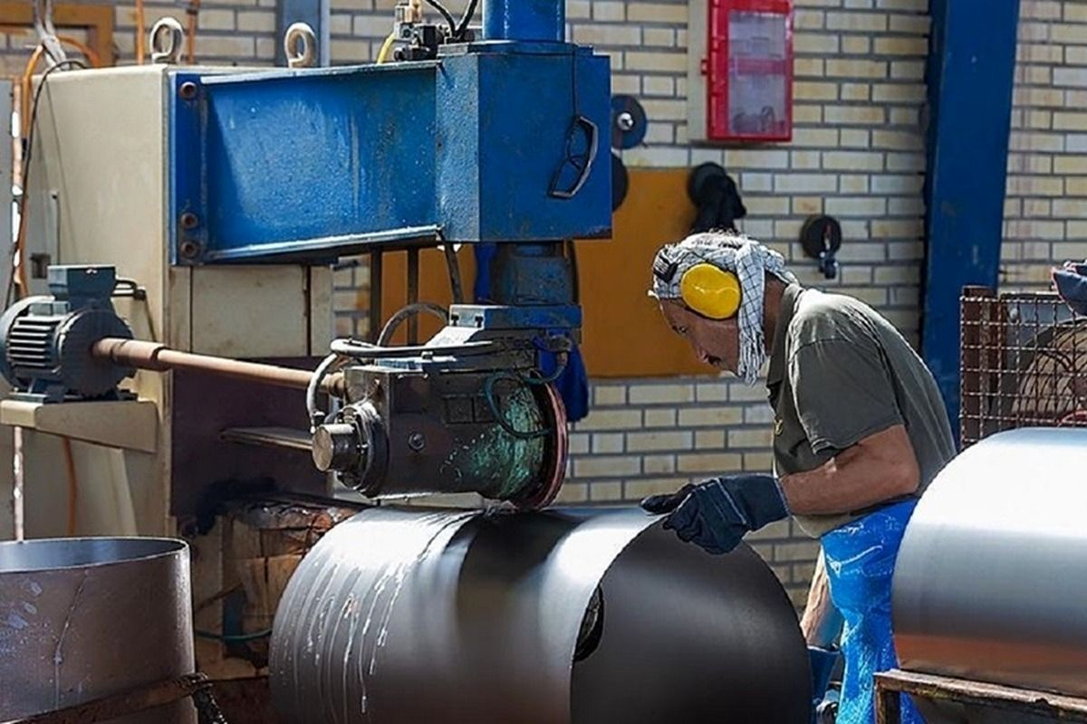 تسهیلات هزار و ۴۰۰ میلیارد تومانی برای نوسازی ۱۲۰ واحد صنعتی