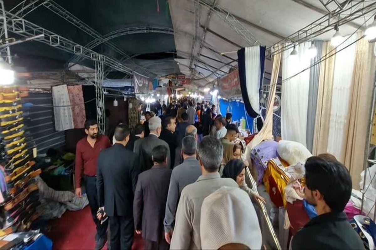 آغاز نمایشگاه پاییزه عرضه مستقیم کالا در بم