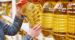 مشکل روغن خوراکی به اردستان رسید