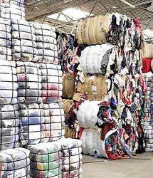 یک سوم بازار پوشاک در اختیار کالاهای قاچاق است